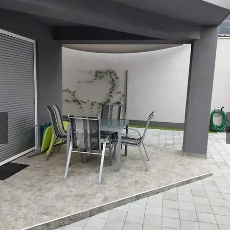 Jedro Apartment *